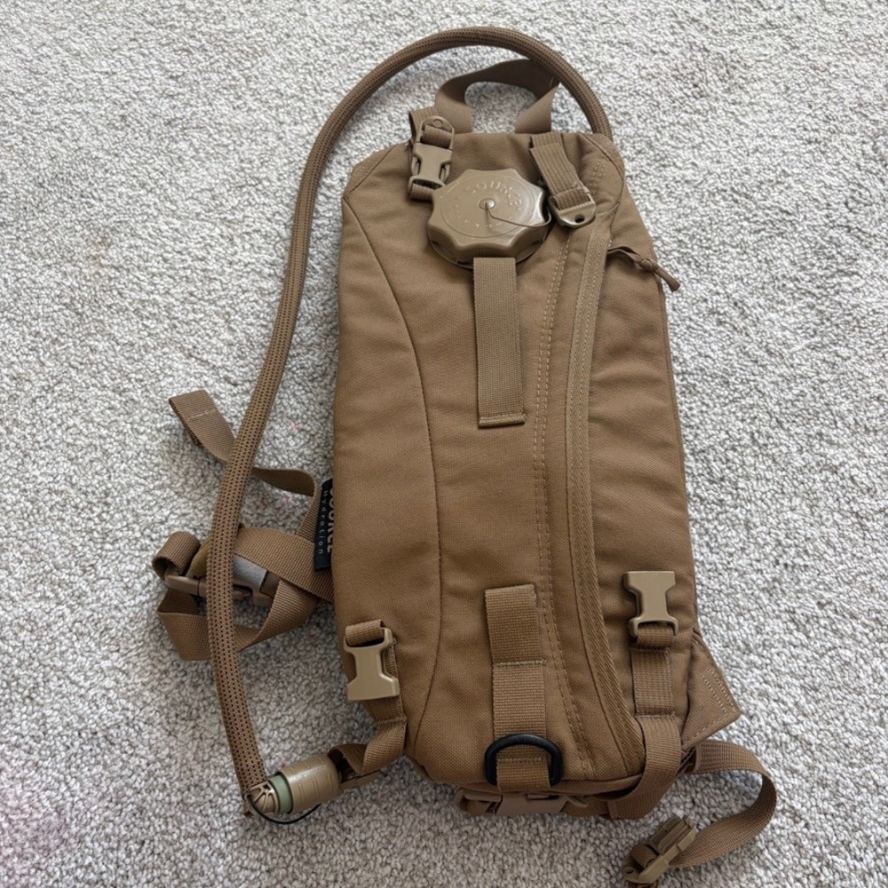 Source Tactical Hydration Pack 3L 100oz Coyote Tan Water Bladder Backpack